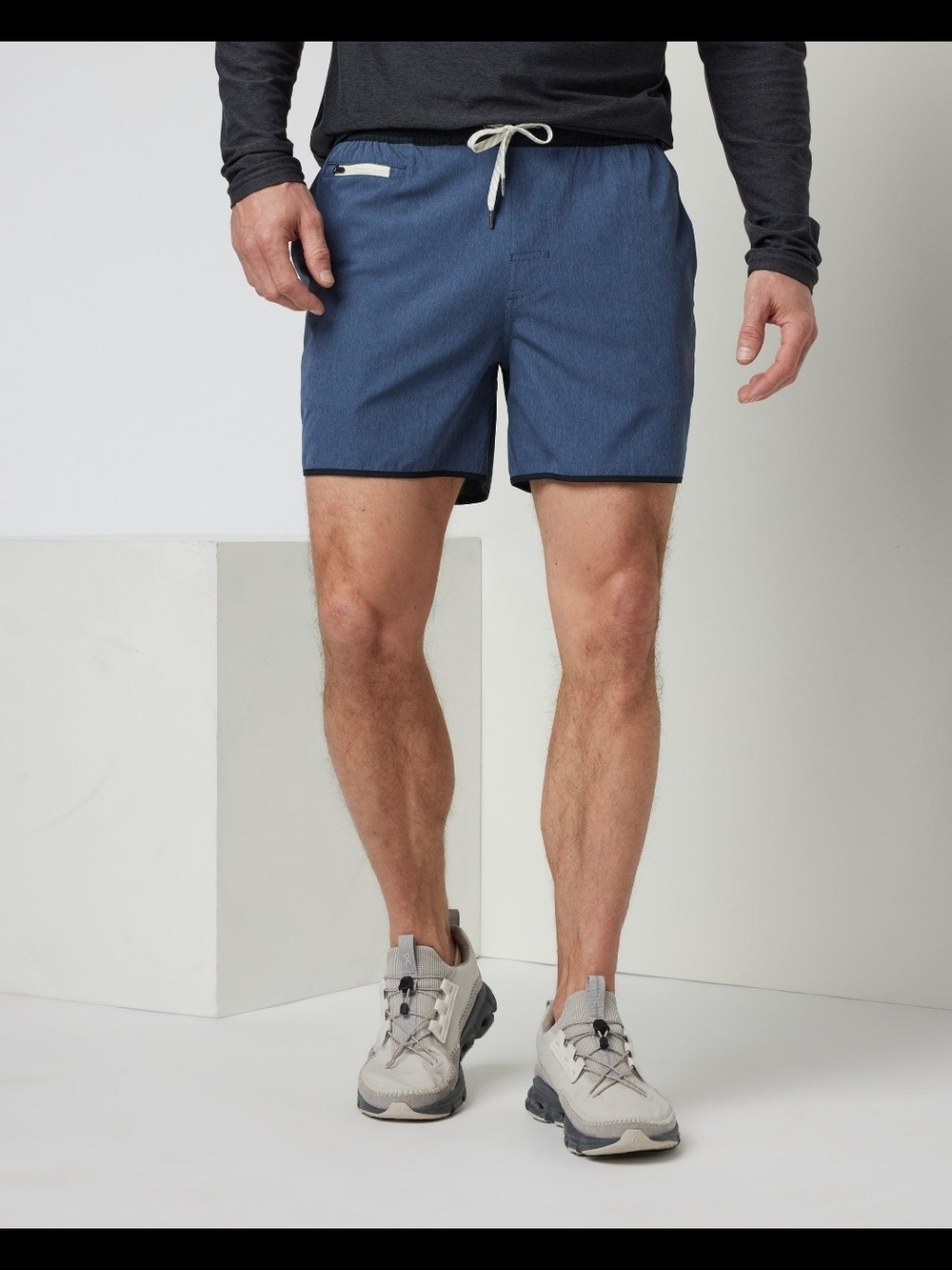Vuori Banks Shorts V308 Blue Black 5" Inseam Hybrid Athletic Shorts Men's Large